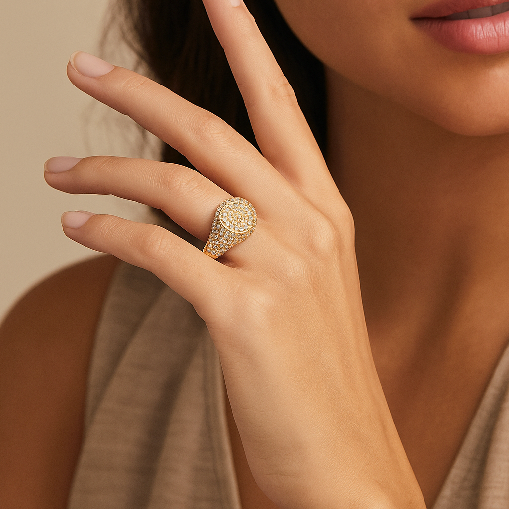 Isadora™ Dainty Diamond Ring