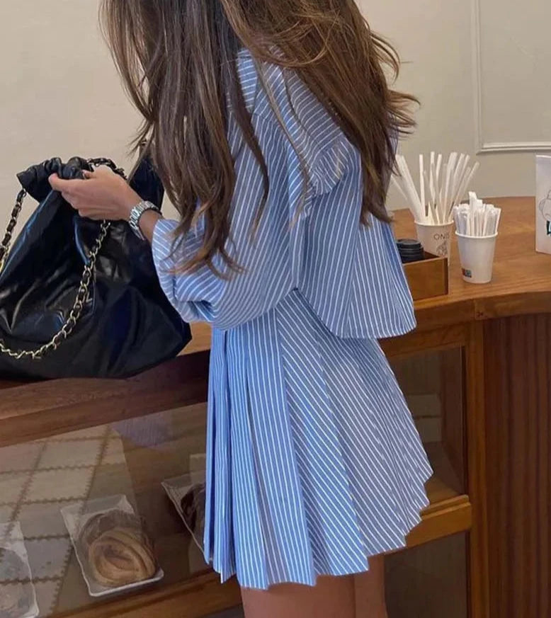 Elegant Blue Striped Two Print Skirt Set
