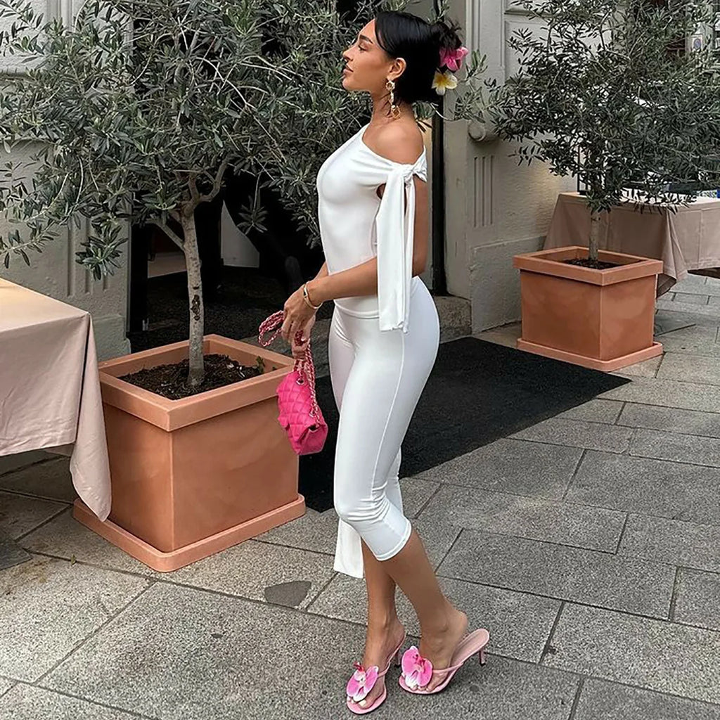 Capri Trousers & Off-Shoulder Two Piece-Set