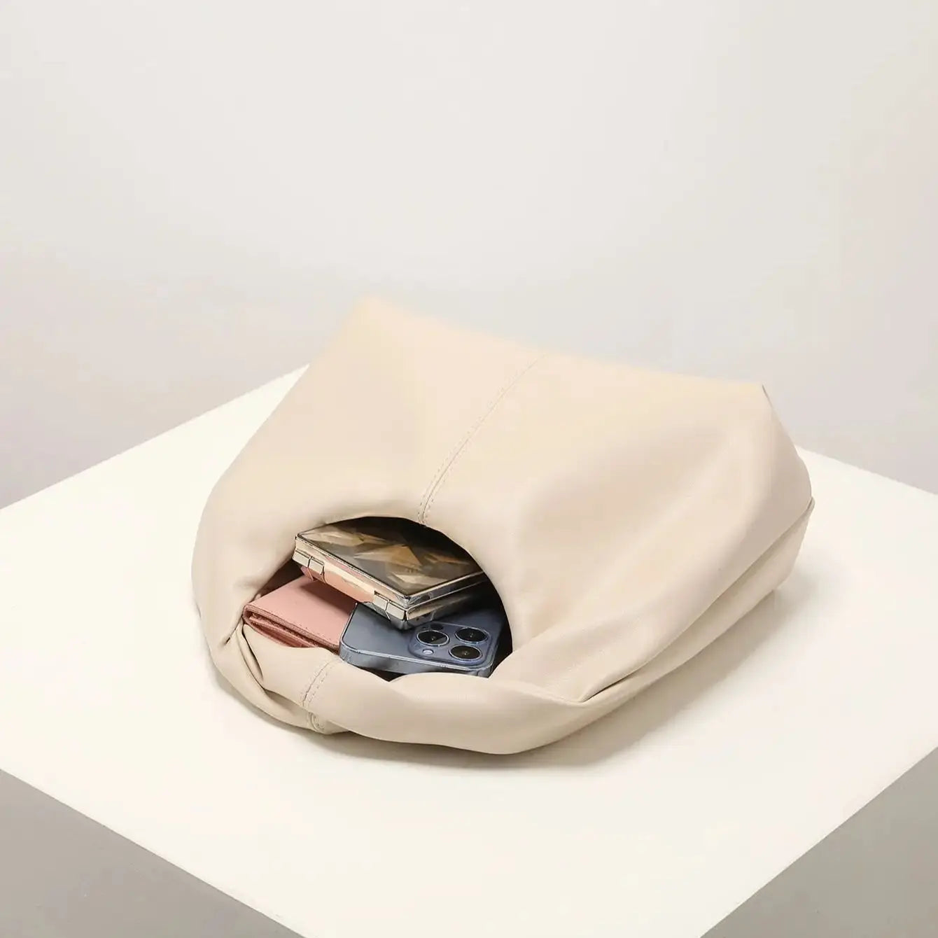 Solid Color Twist square clutch bag