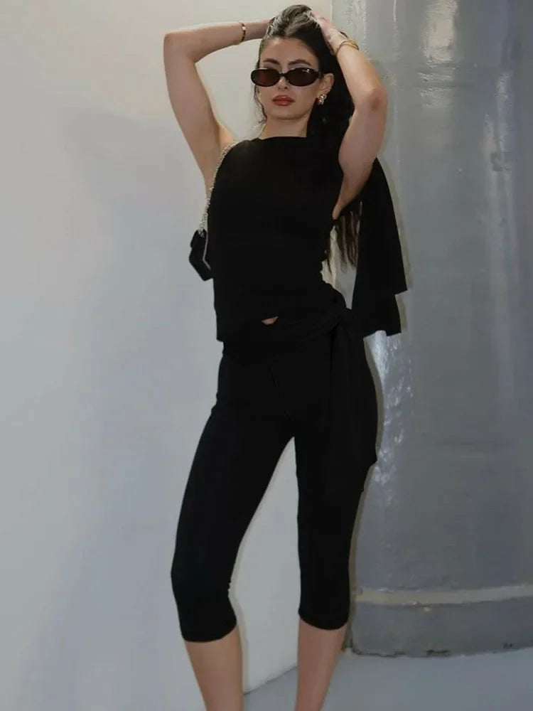 Capri Trousers & Off-Shoulder Two Piece-Set